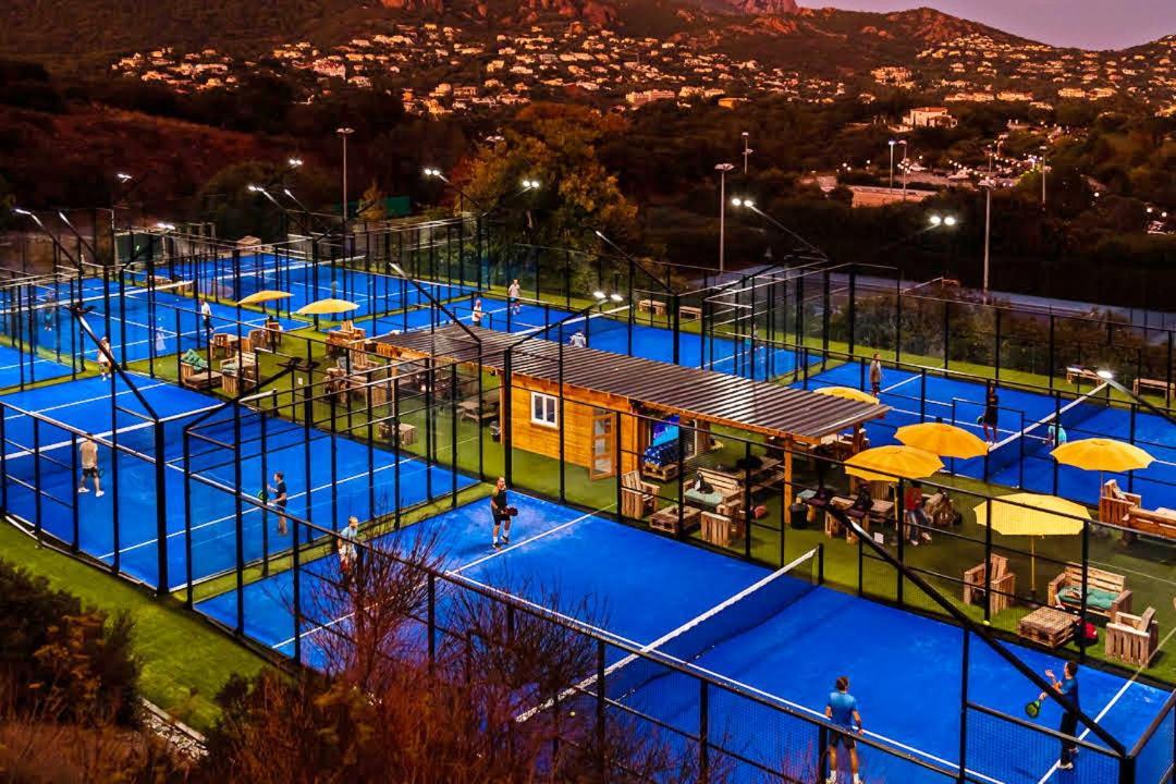 Agay Cap Esterel, Le Village Belvedere T2 Climatise Rez-De-Jardin, Vue Mer, Piscine Et Parking Inclus Saint-Raphaël Zewnętrze zdjęcie