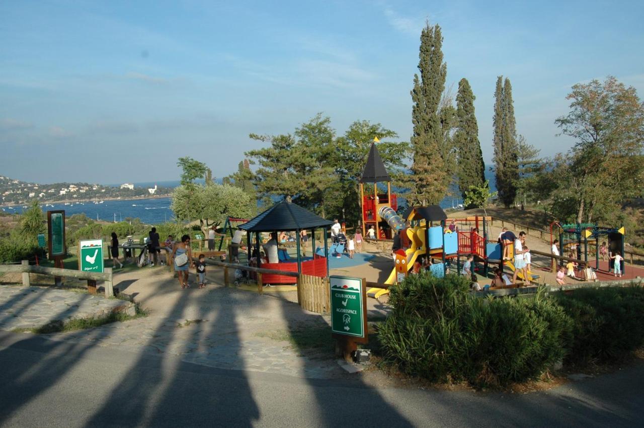Agay Cap Esterel, Le Village Belvedere T2 Climatise Rez-De-Jardin, Vue Mer, Piscine Et Parking Inclus Saint-Raphaël Zewnętrze zdjęcie